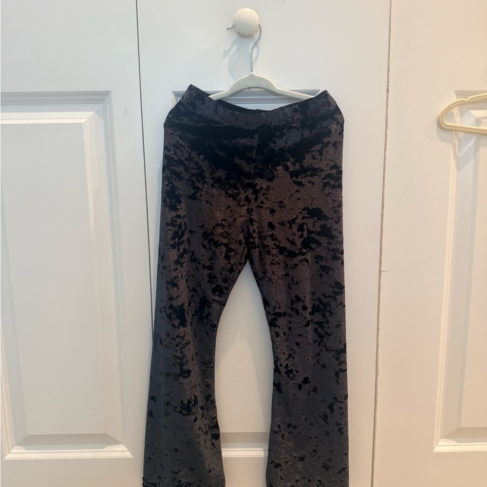 Old Navy Kids Black Velvet Pants size 6-7